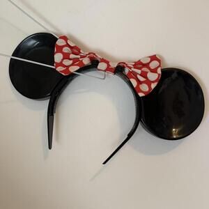Minnie Mouse headband ears from 1990s, authentic early 90s Disneyland Disney!